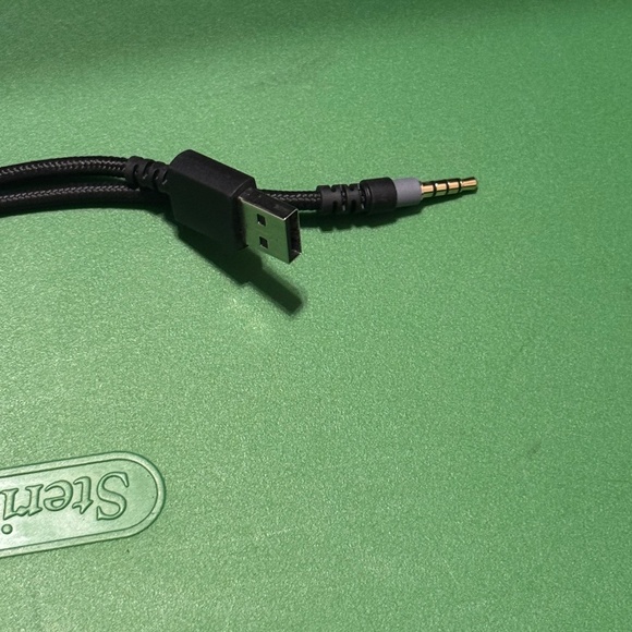 Hyperx Cloud Alpha S Over the Ear Headphonea - Picture 3 of 3